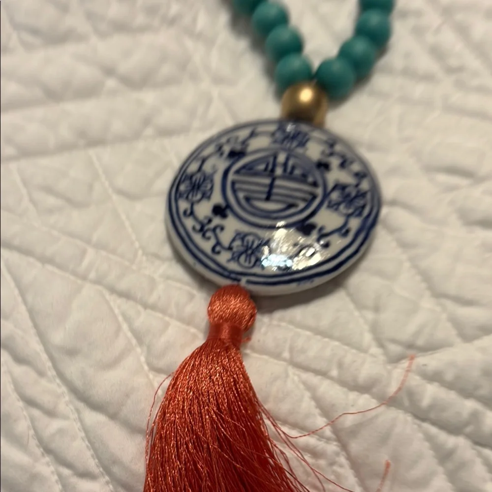 Elegant Blue and Red Beaded Necklace - Picture 2 of 4